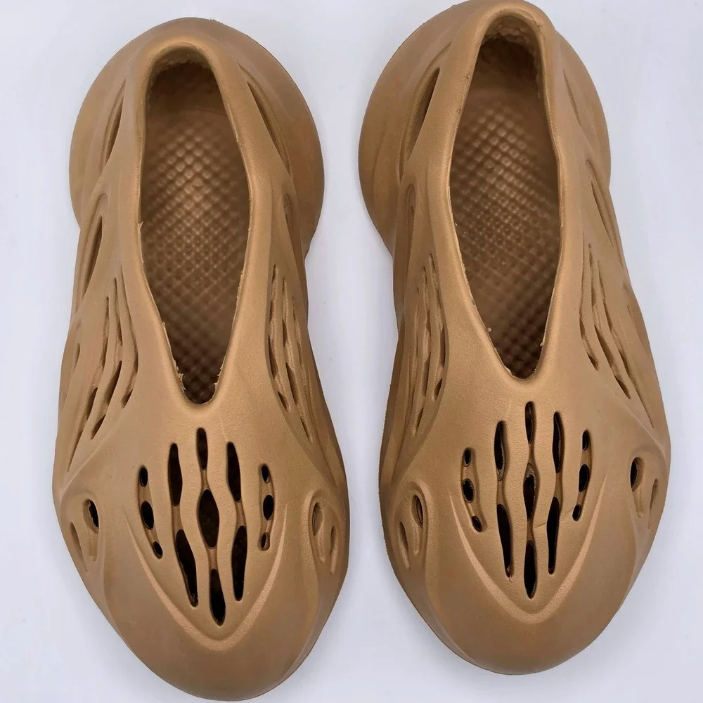 Adidas Yeezy Foam Runner Ochre Mens Size 5 Tan Good Condition Slip On GW3354